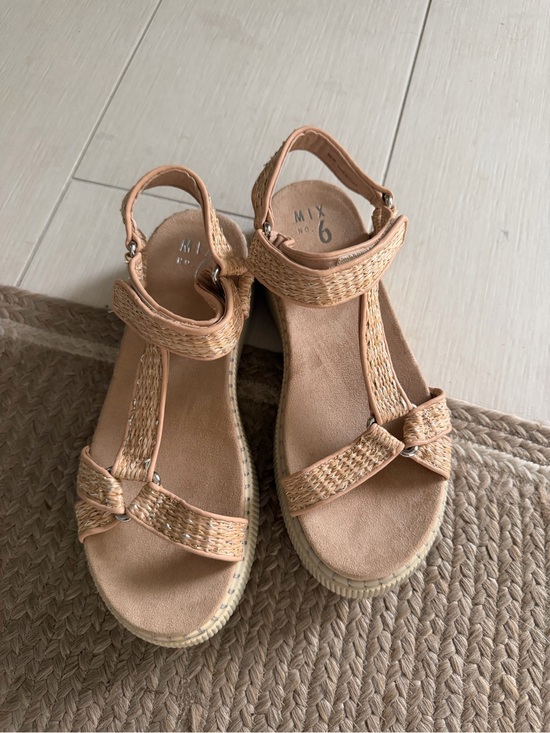 Mix No. 6 Shoes - Mix No. 6 Woven Tan Espadrille T-Strap Sandals w. Box
